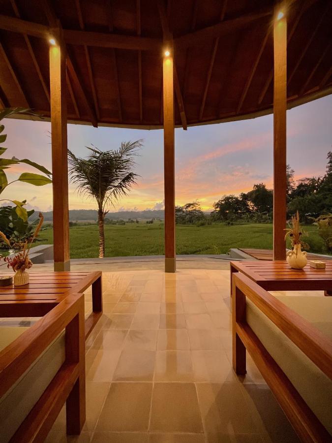 Boutique Villa Jogja Senang Jogyakarta Zewnętrze zdjęcie